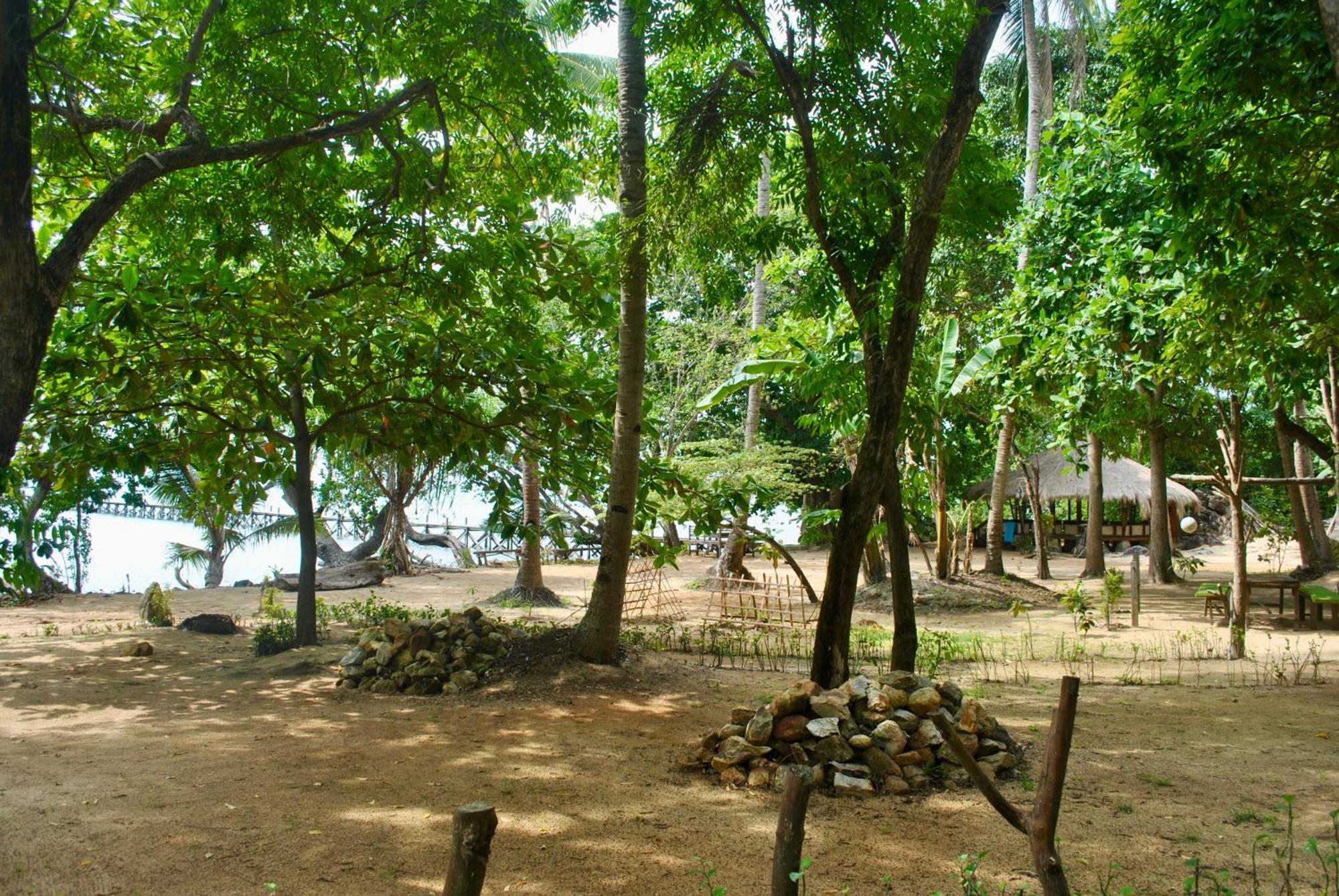 Alam Kita Hotel Karimunjawa Exterior photo