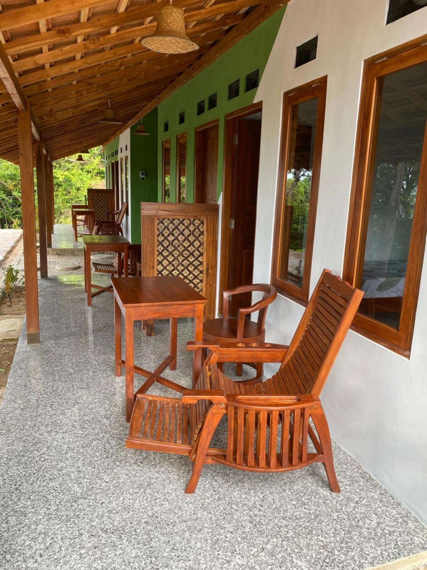 Alam Kita Hotel Karimunjawa Exterior photo