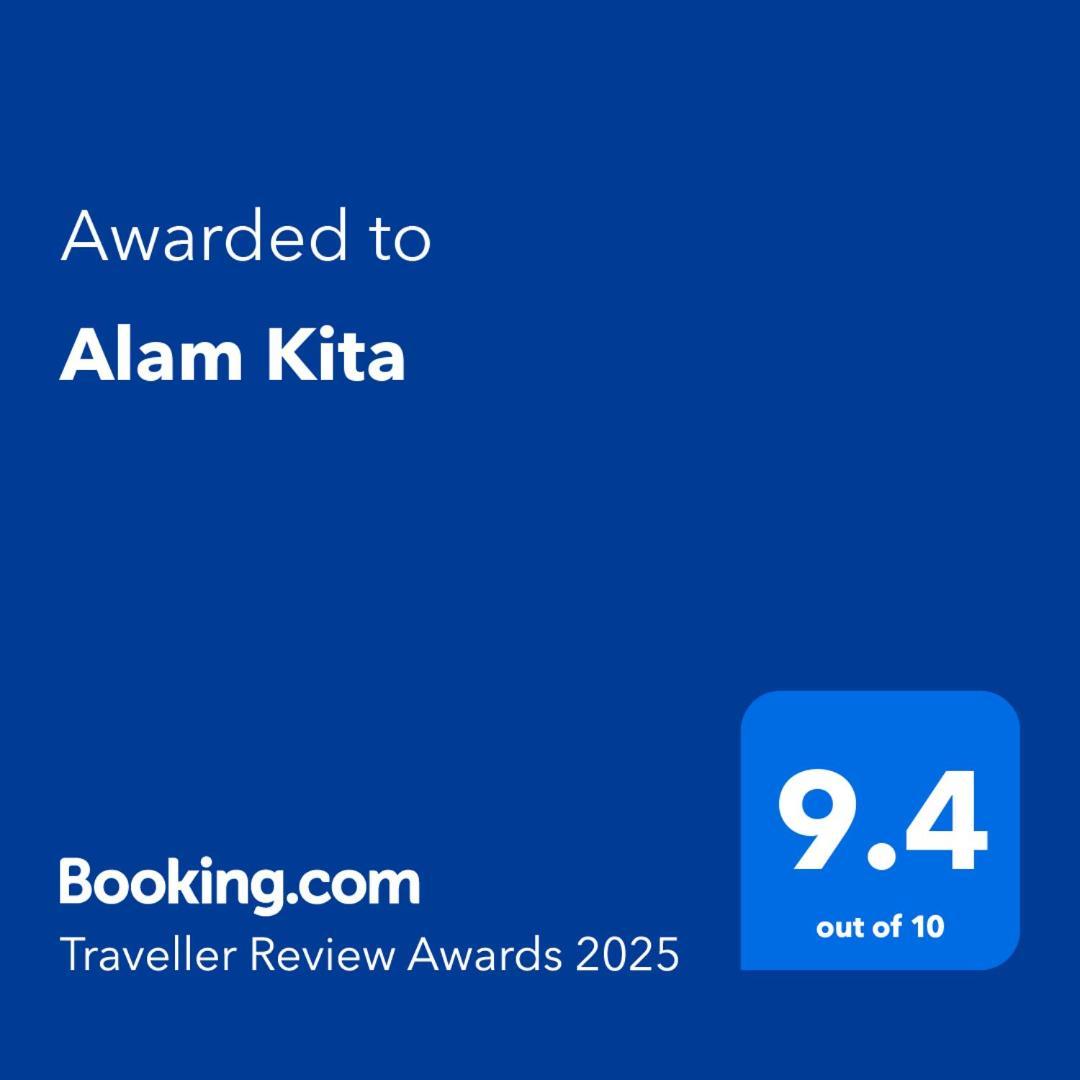 Alam Kita Hotel Karimunjawa Exterior photo